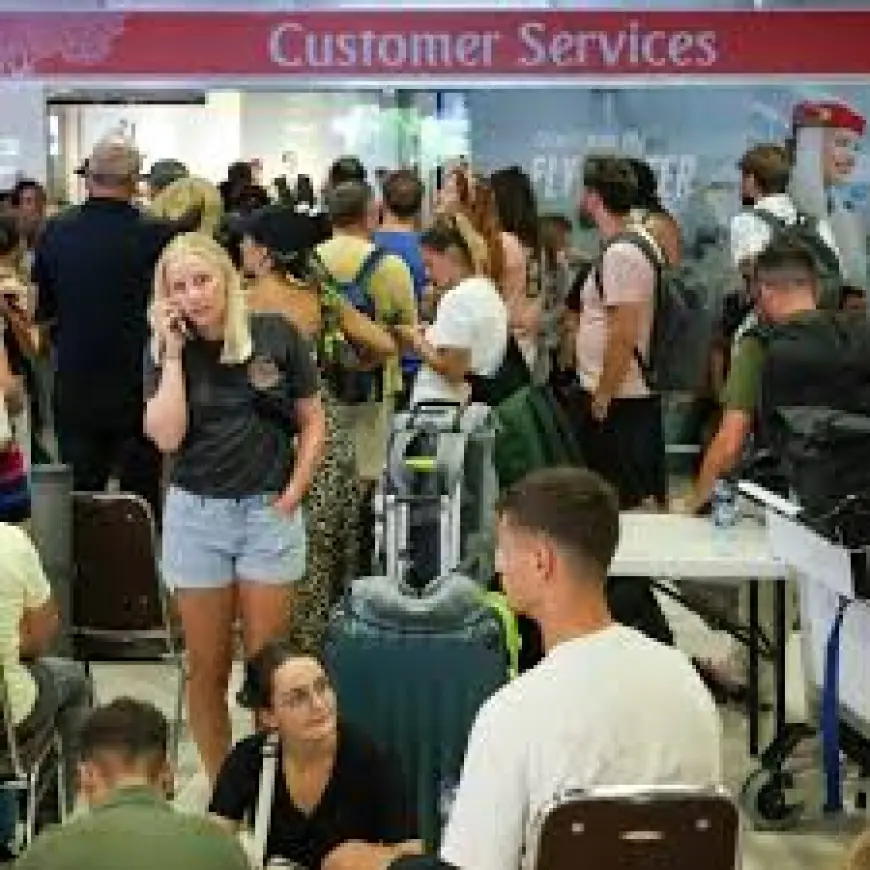 British Airways Name Absent as Middle East Airspace Closures Strand Hundreds of Thousands