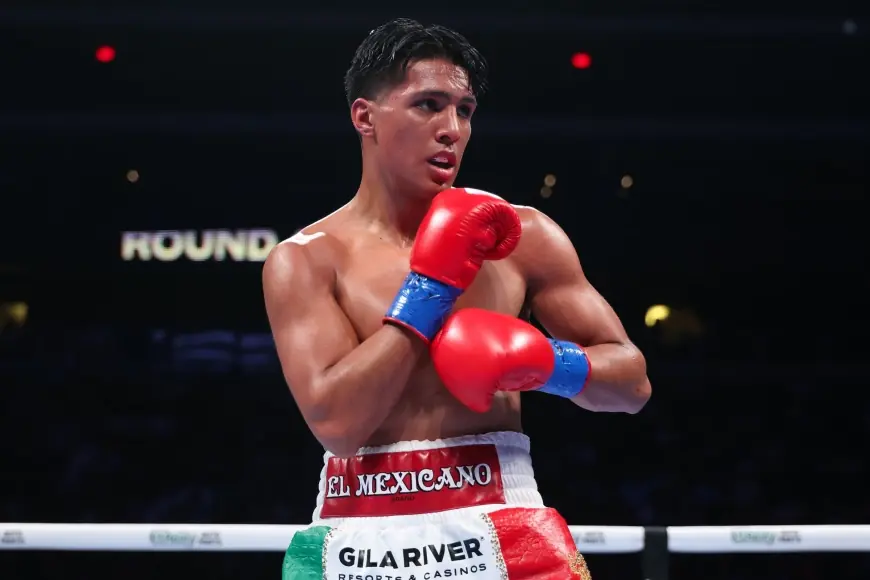 Unbeaten Emiliano Vargas returns to ring for Arizona fight; emiliano vargas stops Quintana in nine