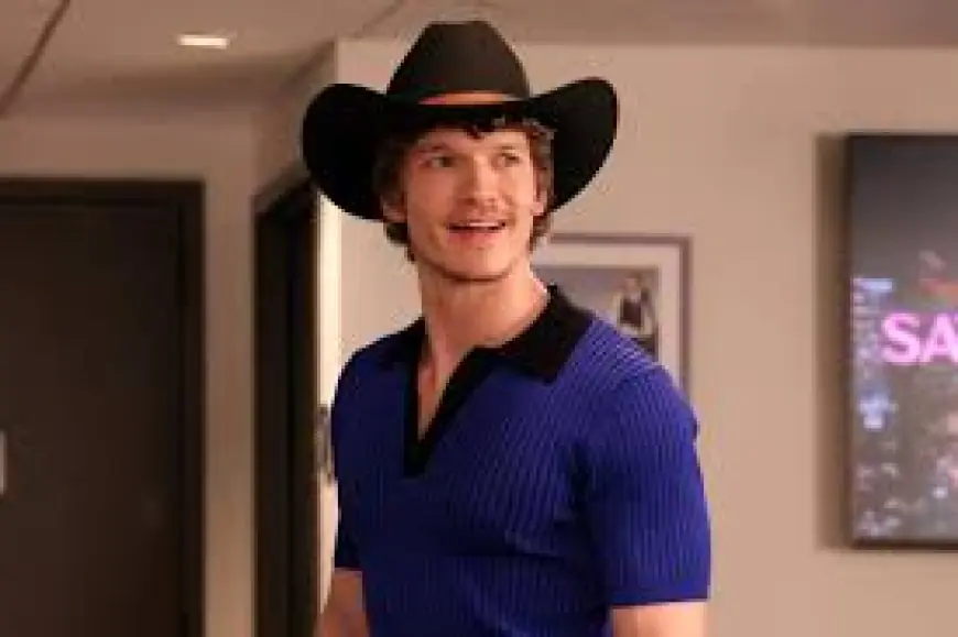 Connor Storrie Hosts ‘Saturday Night Live’ — connor storrie Debuts Feb. 28