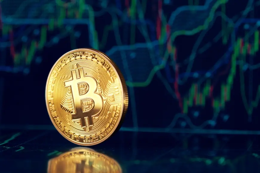 Bitcoin Price USD Drops to $66,400 as BTC and XRP Face Key Support Tests on TradingView