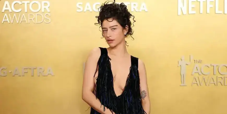 Odessa A’zion Shines in Shaggy Jumpsuit and Curly Updo at 2026 Actor Awards