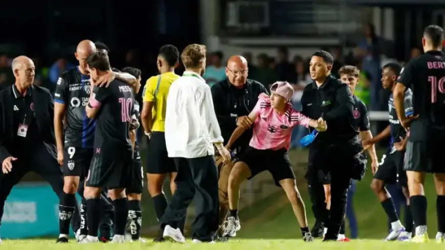 Fan’s Bizarre Jersey Standoff Sends Messi Tumbling in Chaotic Encounter