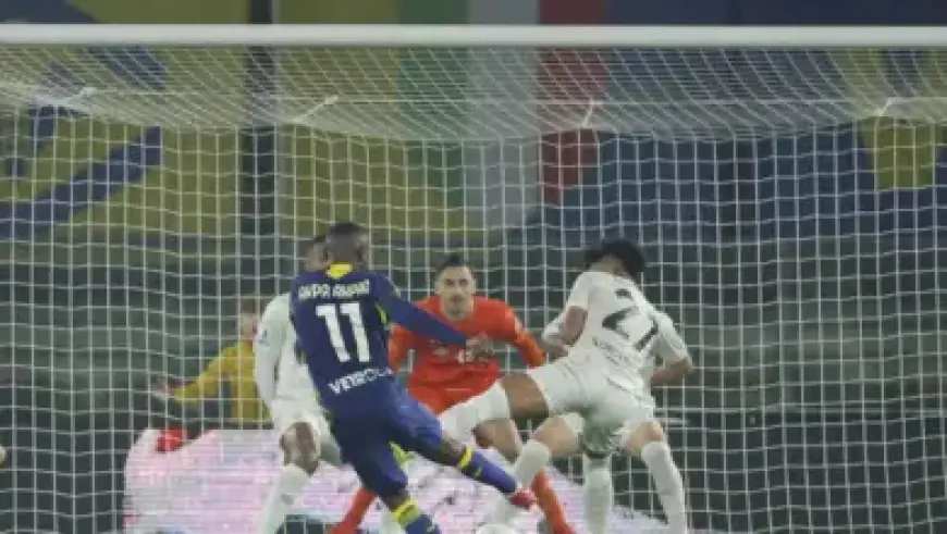 Zendaya and Tom Holland Secretly Wed, Conceal Wedding Attire