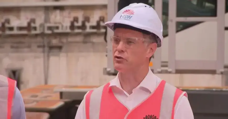 Chris Minns Announces Political Retirement Timeline