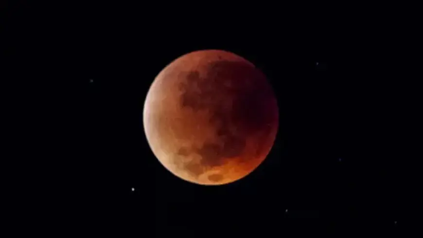 Australians: Discover the Best Time to View the ‘Eerie’ Blood Moon