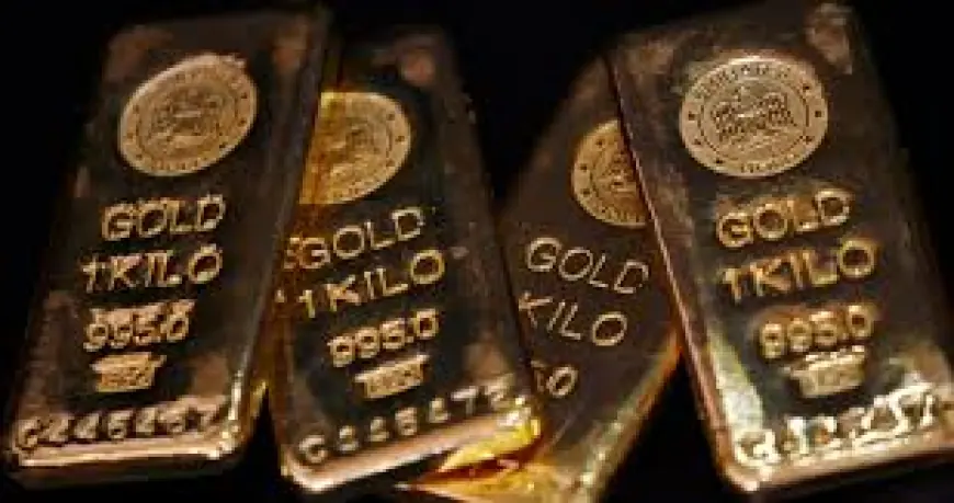 Gold Price Surges Shift Risk Profiles: Who feels the impact as Middle East strikes drive safe‑haven flows
