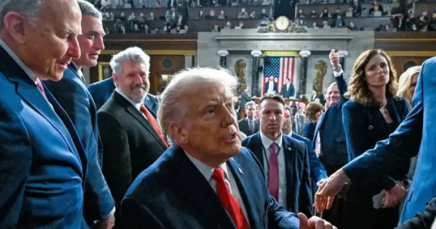 U.S. Stocks Pressured by Tariff Uncertainty and Weak Hiring Trends