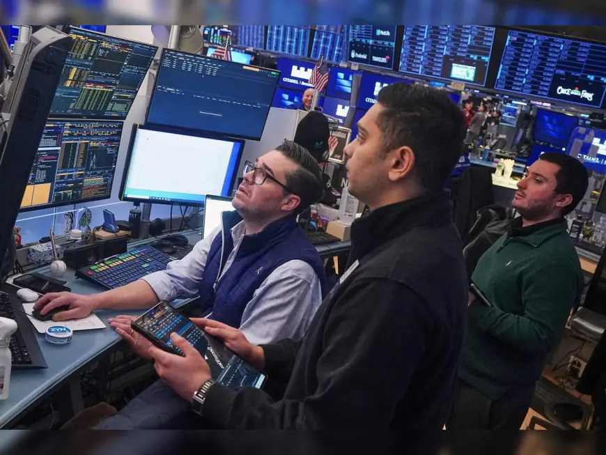 Djia Drops, Hot PPI and AI Layoffs Force a Faster Market Repricing — What Changes for Investors