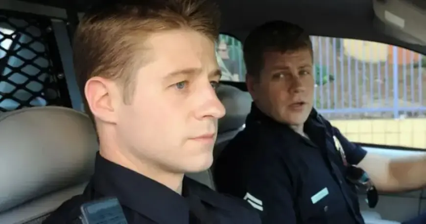 Top-Rated Cop Show with 100% on Rotten Tomatoes Now Streaming on Netflix