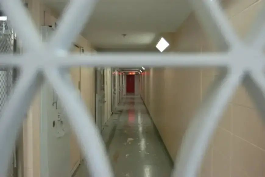 Inmate Severely Injured in Donnacona Prison Cell Altercation