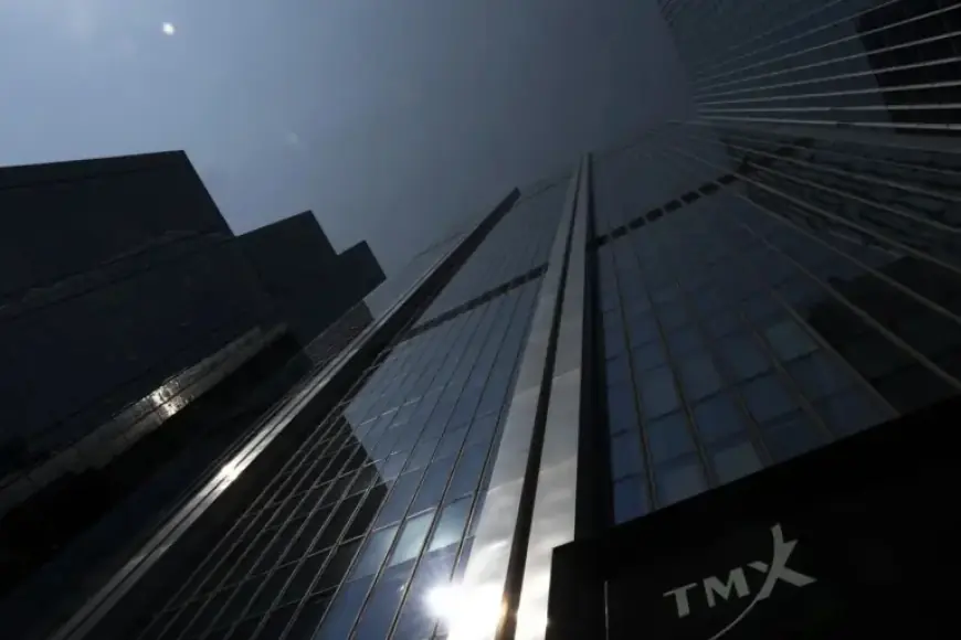 S&P/TSX Composite Drops 1,000 Points as Oil Prices Surge