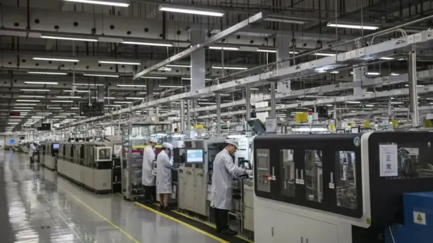 TSMC Boosts Dividend 28% Amid 38% Revenue Surge and Geopolitical Risks