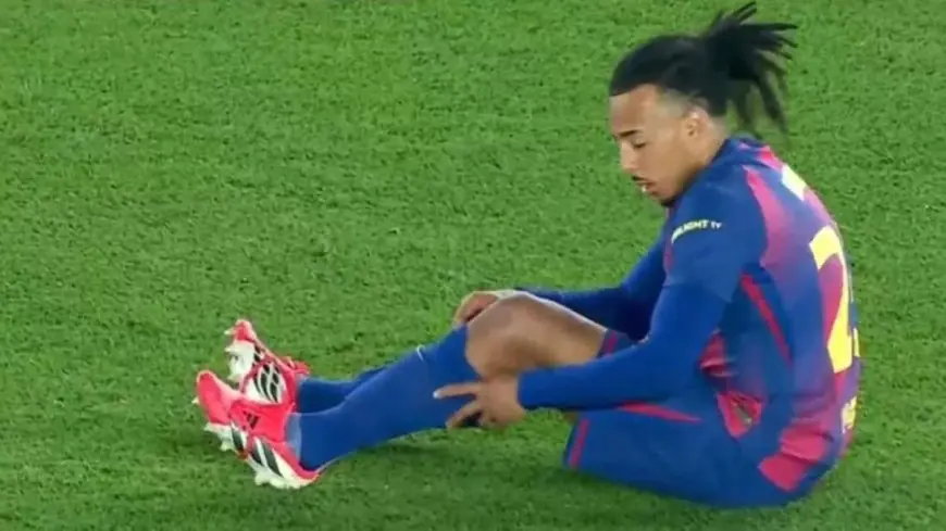 Jules Koundé forced off after ten minutes in Copa semifinal as Barça face fresh defensive setbacks
