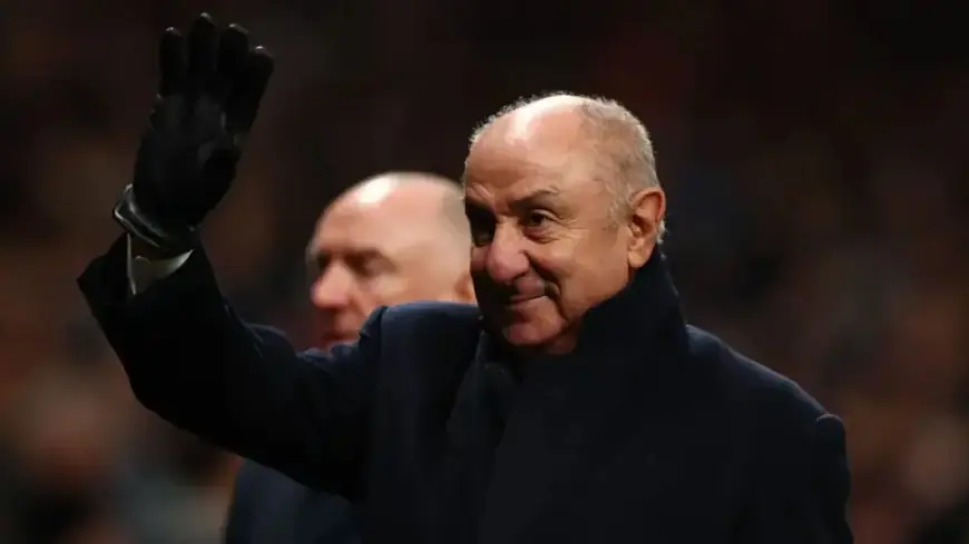 Ossie Ardiles Urges Tottenham Unity Amid Relegation Threat