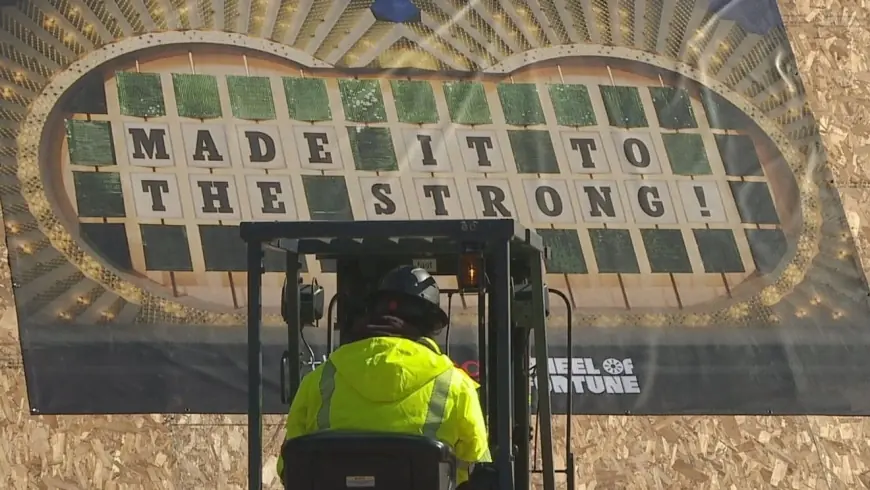 Vanna White puzzle board arrives at Strong Museum; vanna white-era piece moved inside