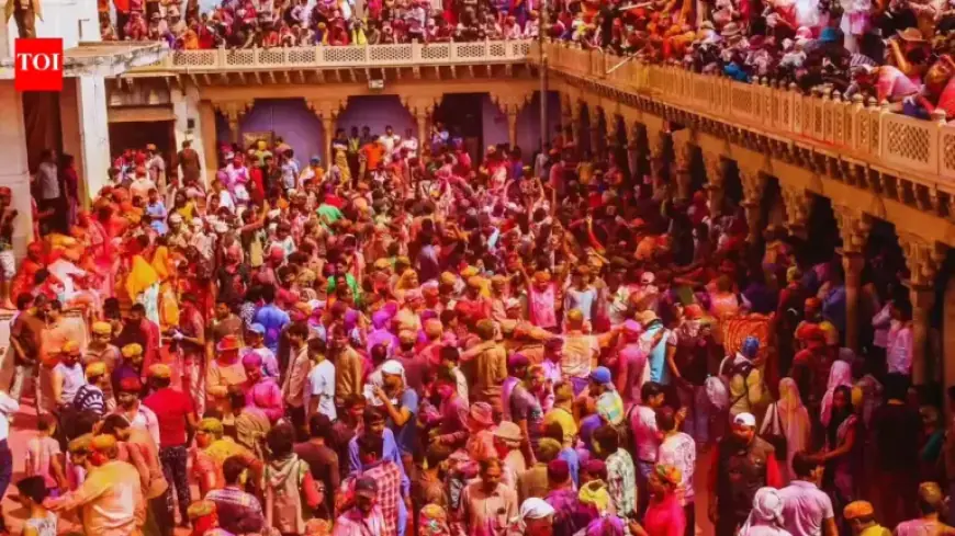 Discover India’s Top 6 Holi Weekend Getaway Destinations