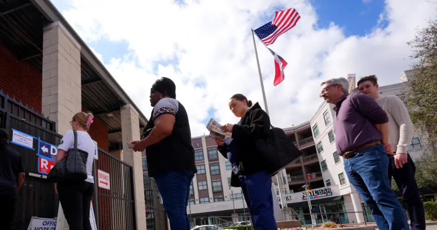 Texas Supreme Court blocks Dallas County extension of polling hours, clouds primary votes