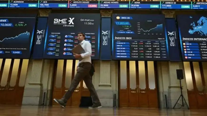 US Stocks Climb, Asian Markets Tumble Amid Escalating Middle East Conflict