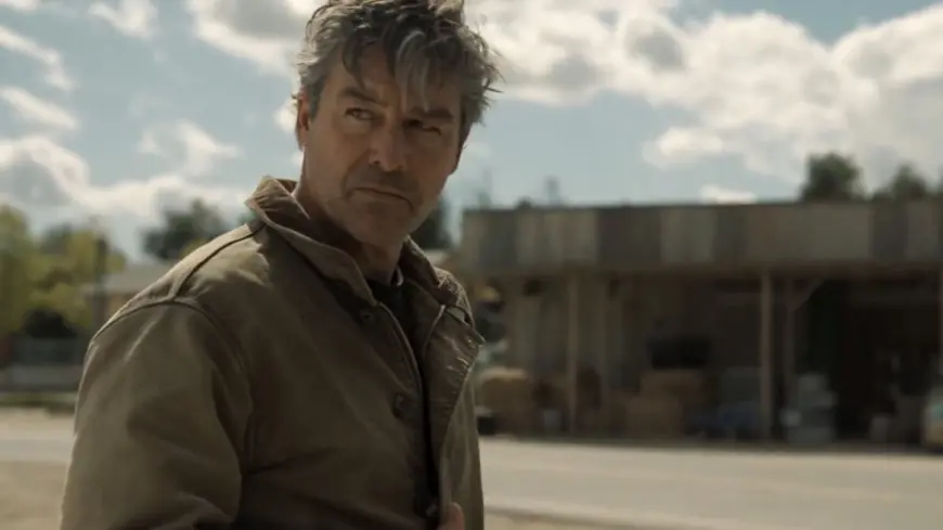 Lanterns Trailer Teases Kyle Chandler and Aaron Pierre Solving a Small-Town Murder in Dark, Different DC Series