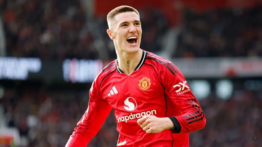 Manchester United Standings — manchester united standings rise after Palace win