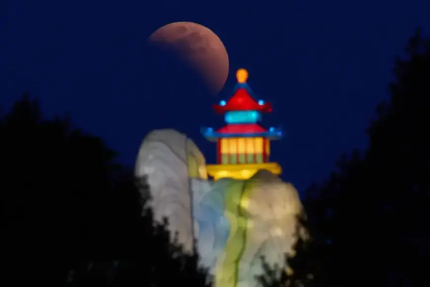 Lunar Eclipse Paints Skies Worldwide on Tuesday