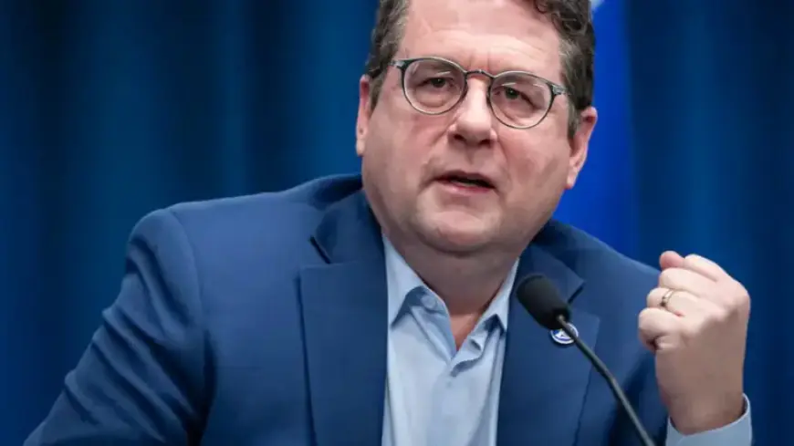 Bernard Drainville to Cut Social Assistance for Asylum Seekers