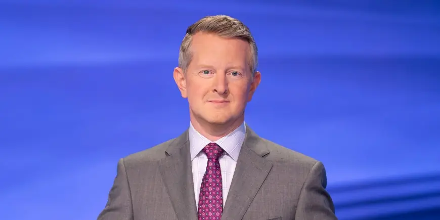 Ken Jennings Makes Surprise Off-Broadway Debut and Admits He Lost the Spelling Bee