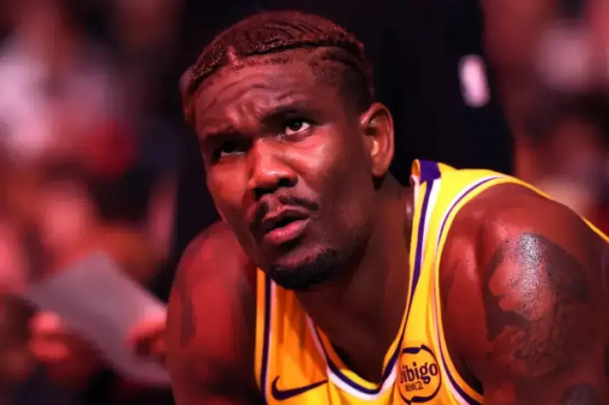 Lakers’ Deandre Ayton Injured in Clash Against Nuggets