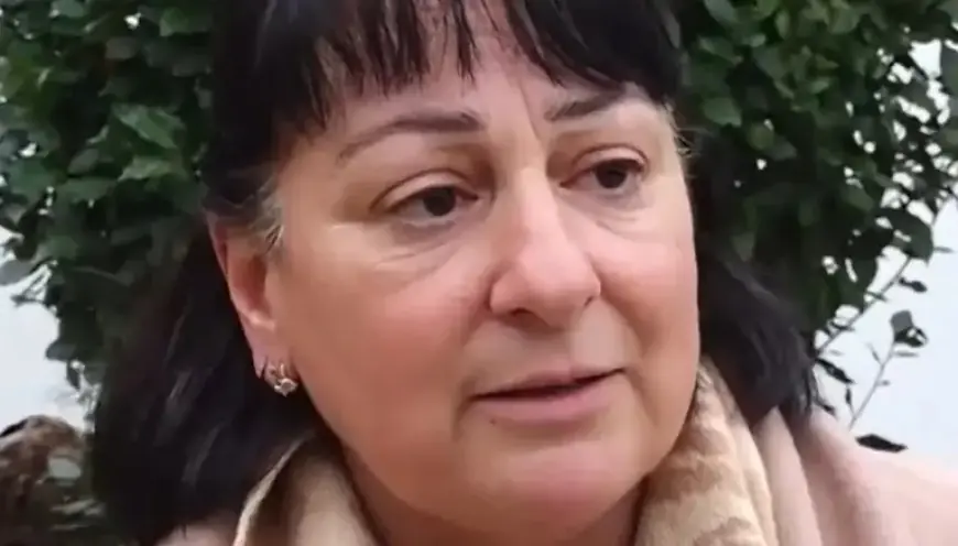 Concerned Aunt Rachel: Family in the Woods Can’t Live Without Mom