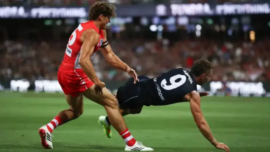 Star Firmly Reprimands Former Captain