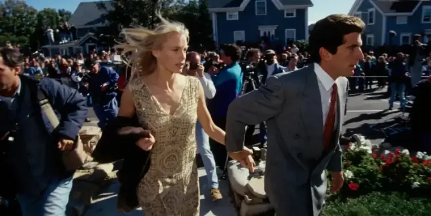 Uncover Jackie Onassis and Daryl Hannah’s ‘Love Story’ Tension