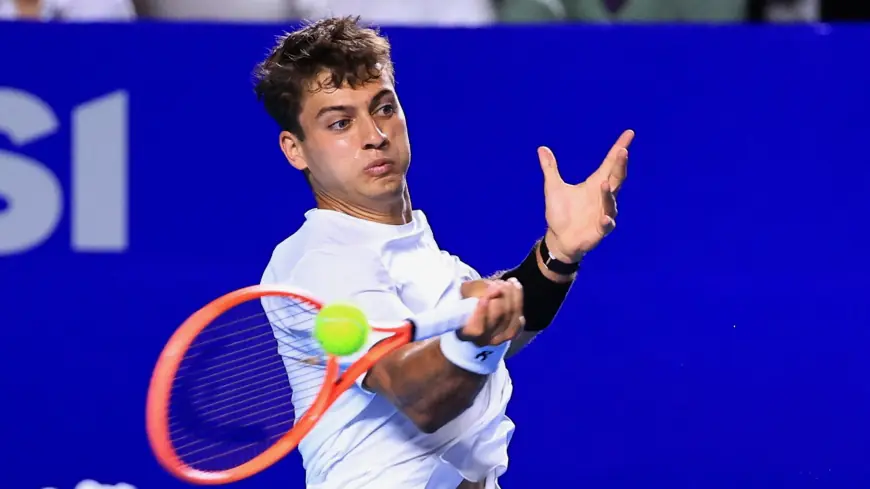 Jannik Sinner Cited by Flavio Cobolli as Young Italian Rises at Indian Wells After Comeback Win