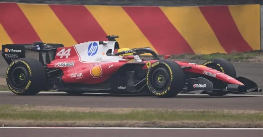 Juan Pablo Montoya says Lewis Hamilton loses focus when battling in midfield