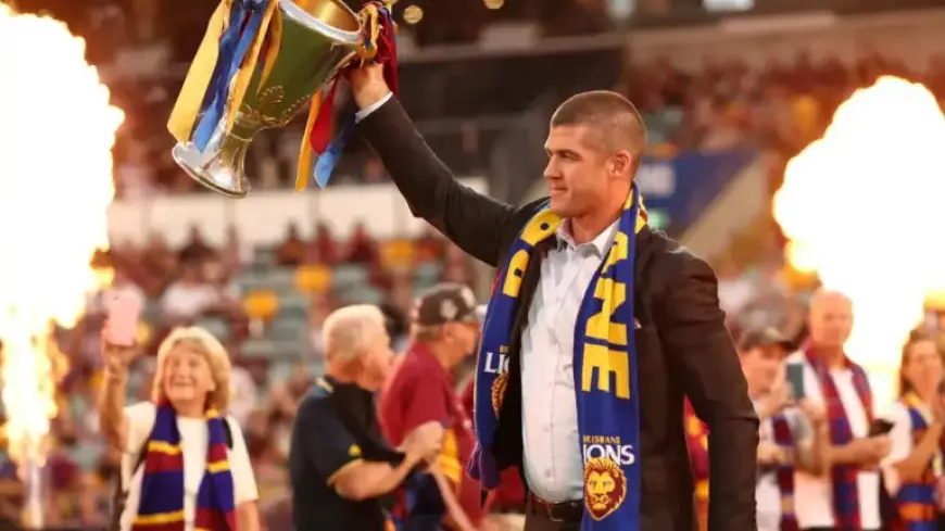 Lions Triumphantly Celebrate Flag Ahead of Crucial Dogs Test