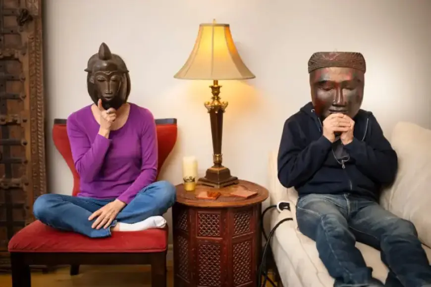 When Should Reid and Nikki Sell Rental Properties to Maximize Savings?