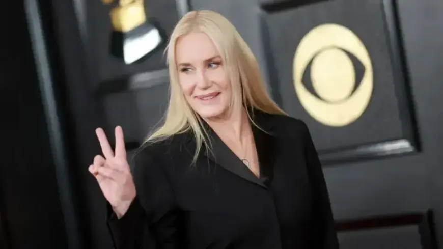 Daryl Hannah Through the Years: Iconic Photos of Actress and JFK Jr.’s Ex