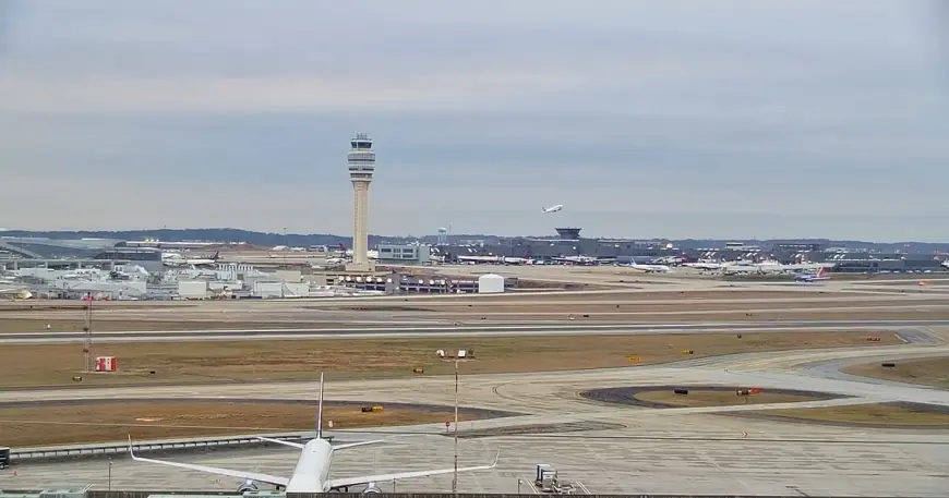 Southwest Flight Diverted To Atlanta After Passenger Removed; Police Detain Individual