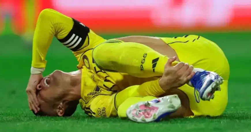 Ronaldo Faces Serious Injury, World Cup Participation in Jeopardy