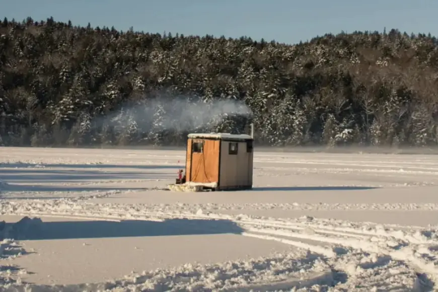 Sault Man Fined for Deserting Ice Fishing Hut