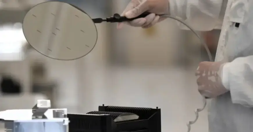 China Warns of Global Chip Shortages Amid Escalating Nexperia Dispute