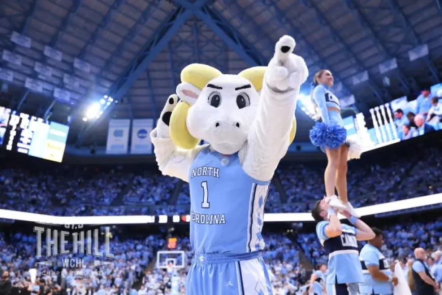 Kenny Smith’s son Malloy Smith commits to UNC, shaping Tar Heels’ 2026 class