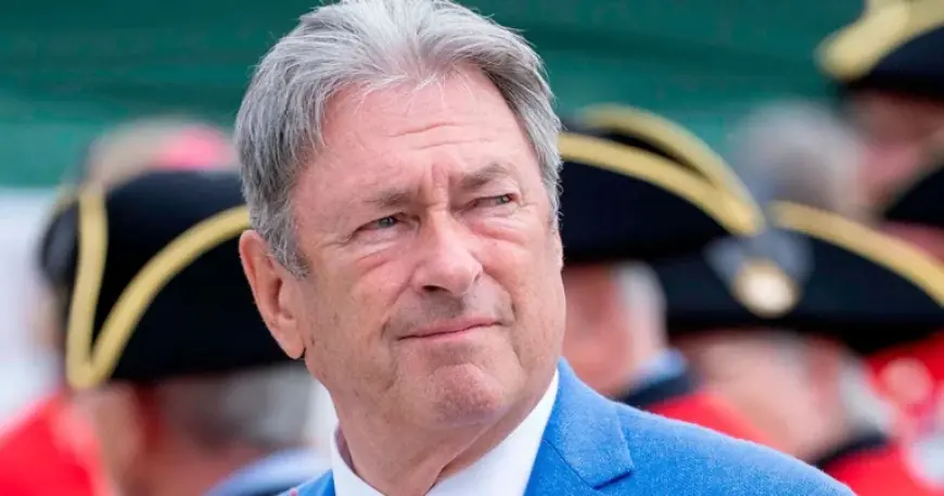 Alan Titchmarsh cuts asking price and sale remains without a buyer