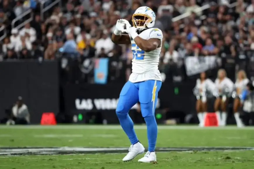 Khalil Mack Rejoins Chargers, Aims for Long-Awaited Playoff Victory