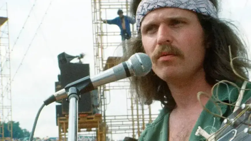 Woodstock Icon Country Joe McDonald Passes Away at 84