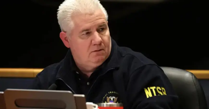 White House Dismisses Republican Member from NTSB