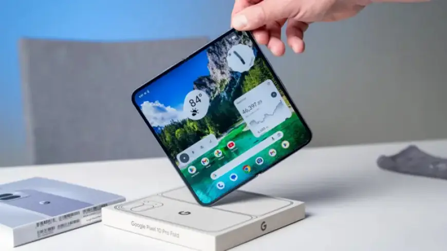 This Essential Folding Phone Feature Changed My Daily Life