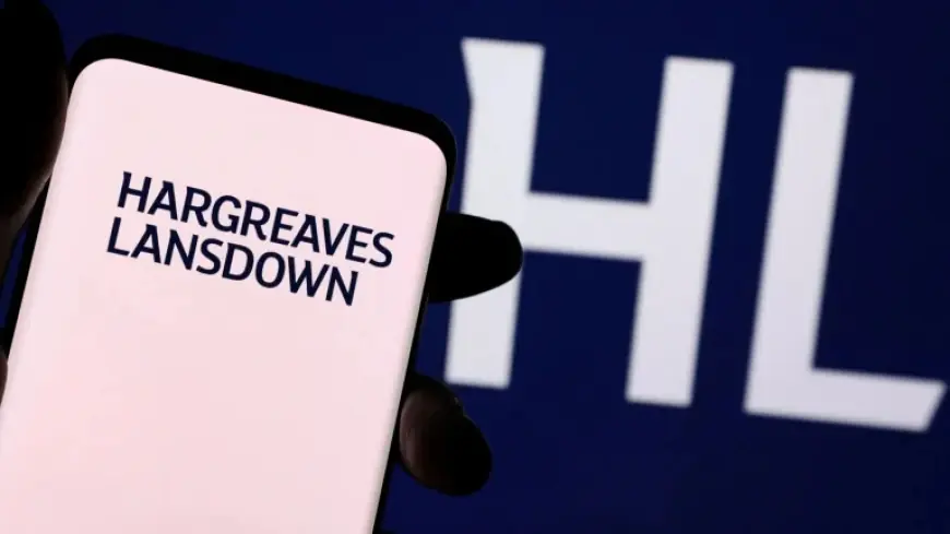 Hargreaves Lansdown delays fee-cap hike for select clients after backlash