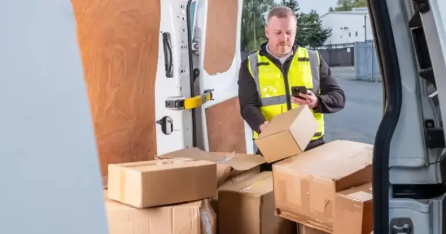 UK Cargo Firm’s Collapse Halts Evri Parcel Deliveries