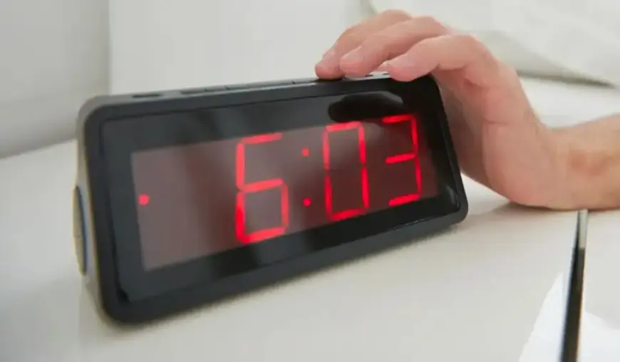 Mature Perspective Urged for Daylight Saving Time Debate
