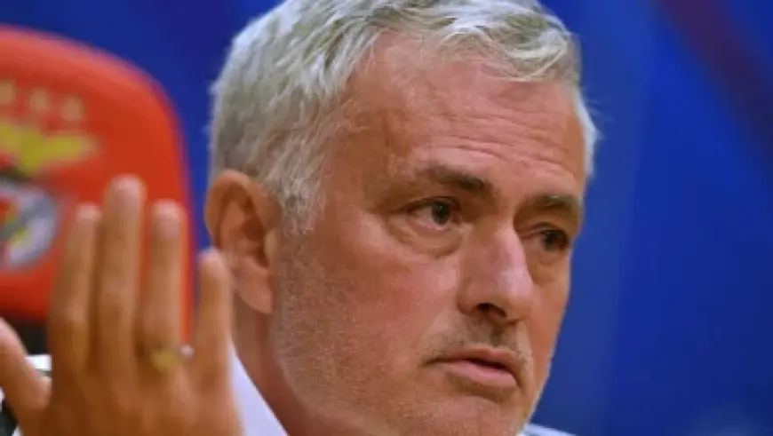 Linderbaum free agency outlook shifts after Mays signs with Lions